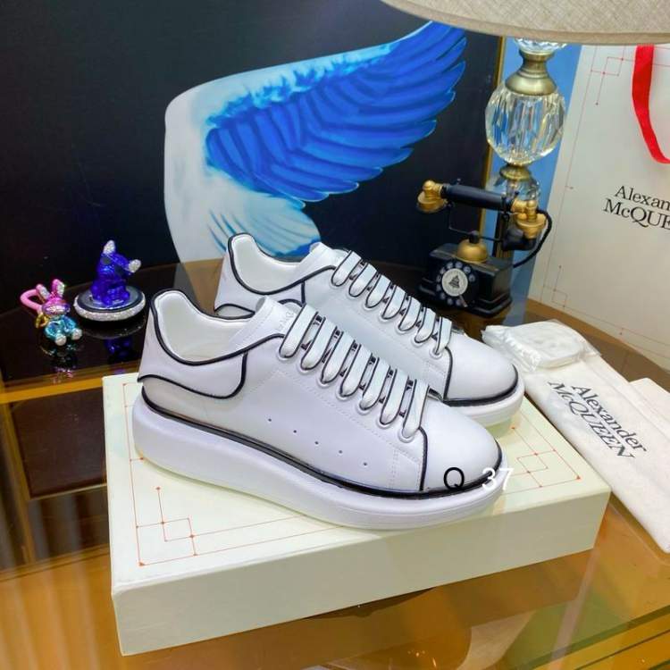 Picture of Alexander McQueen Shoes _SKUAlexanderMcQUEENsz35-45MK0828400